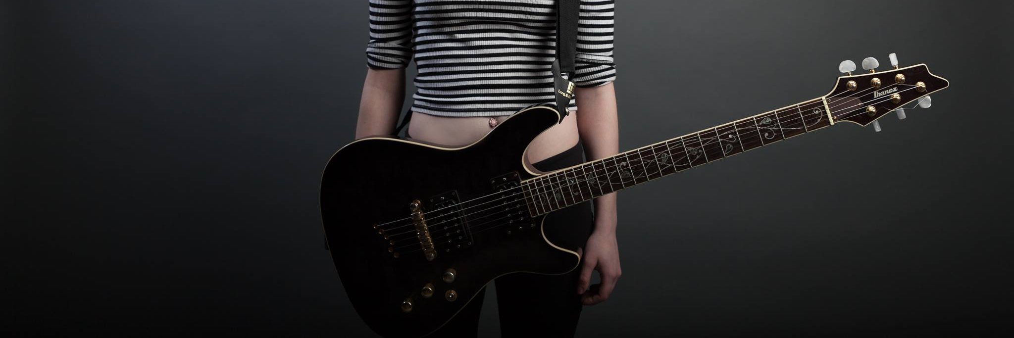 mollyroachsings's profile banner image