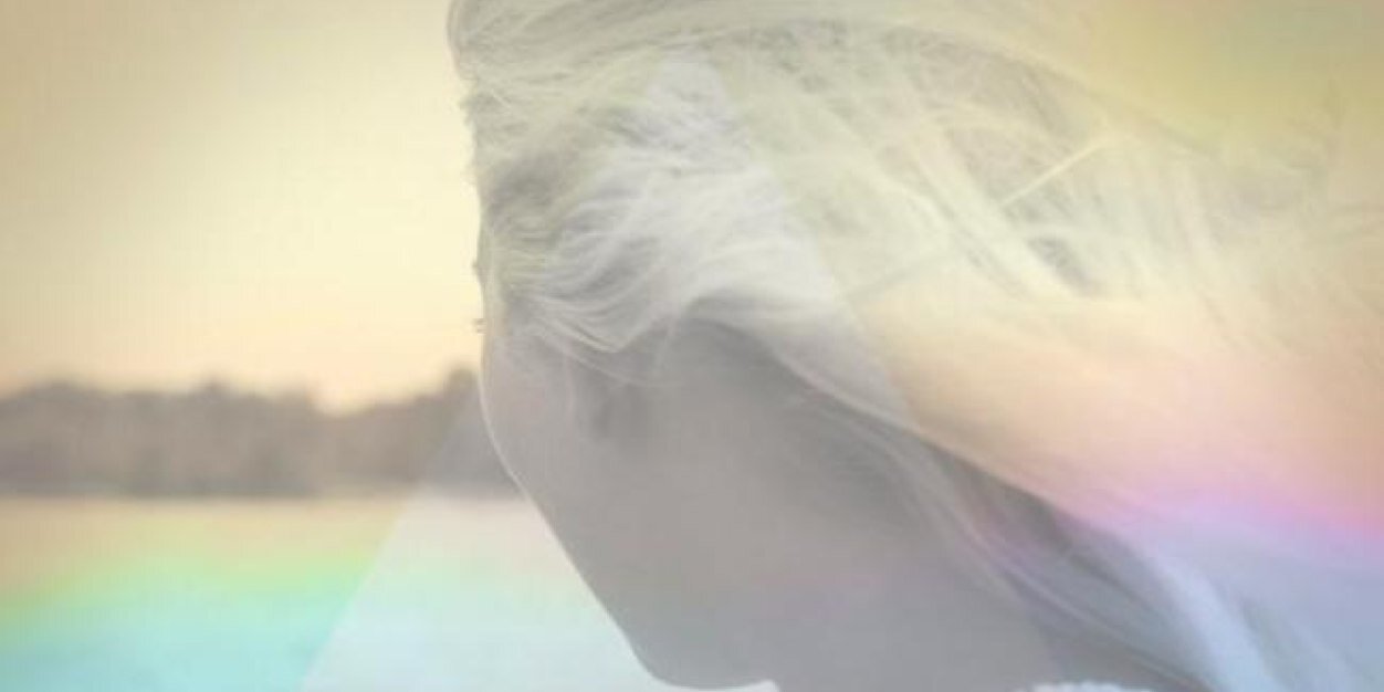 lovebymik's profile banner image