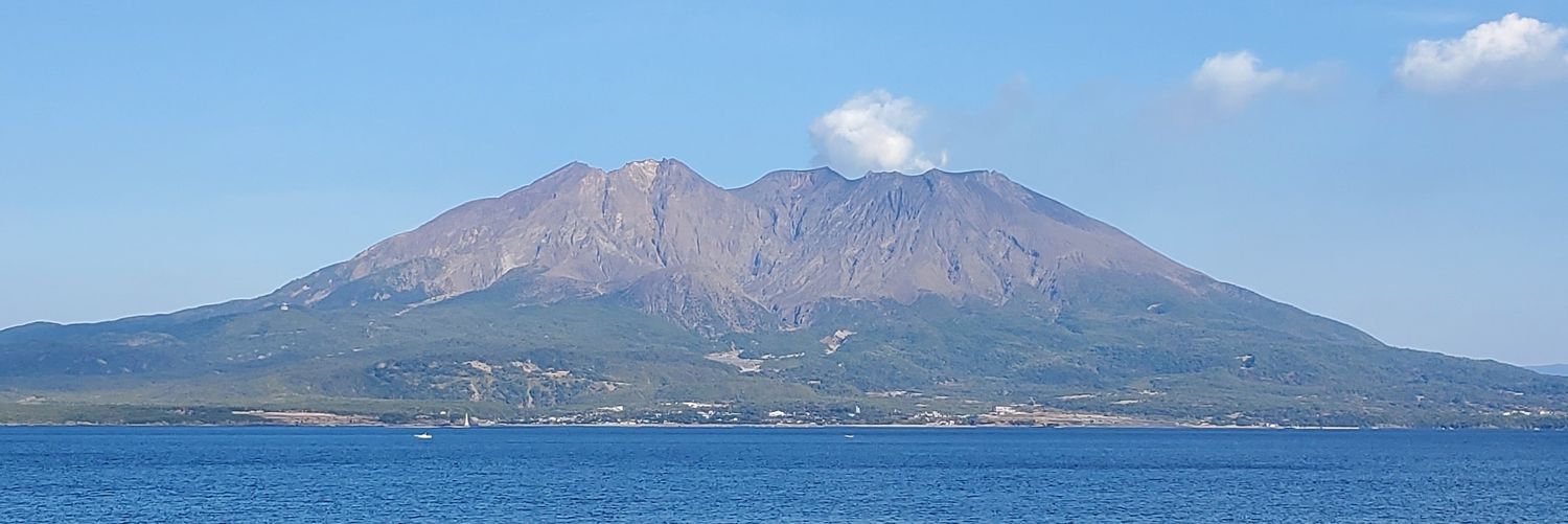 hkeoroshi's profile banner image