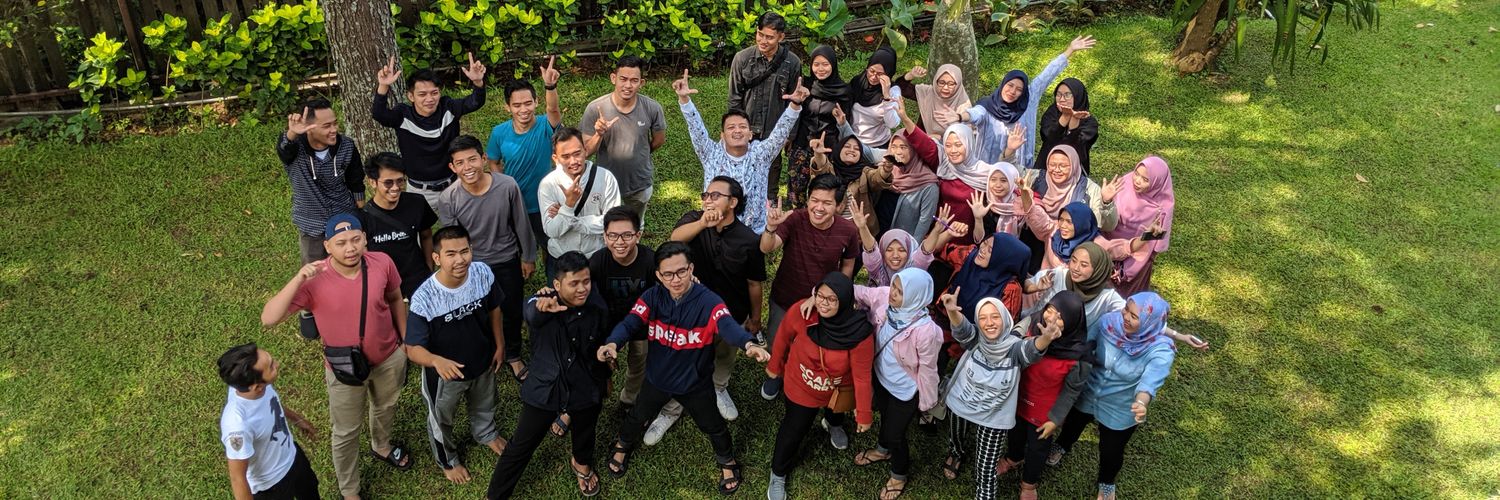 harienuggros's profile banner image