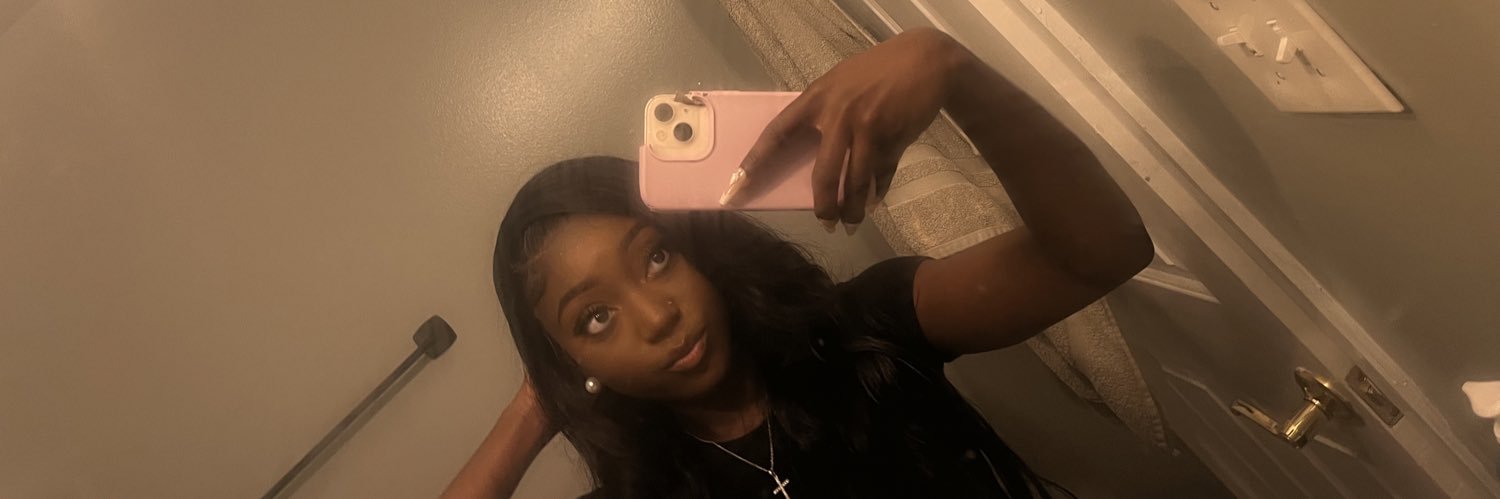 MelyssaJaydee's profile banner image