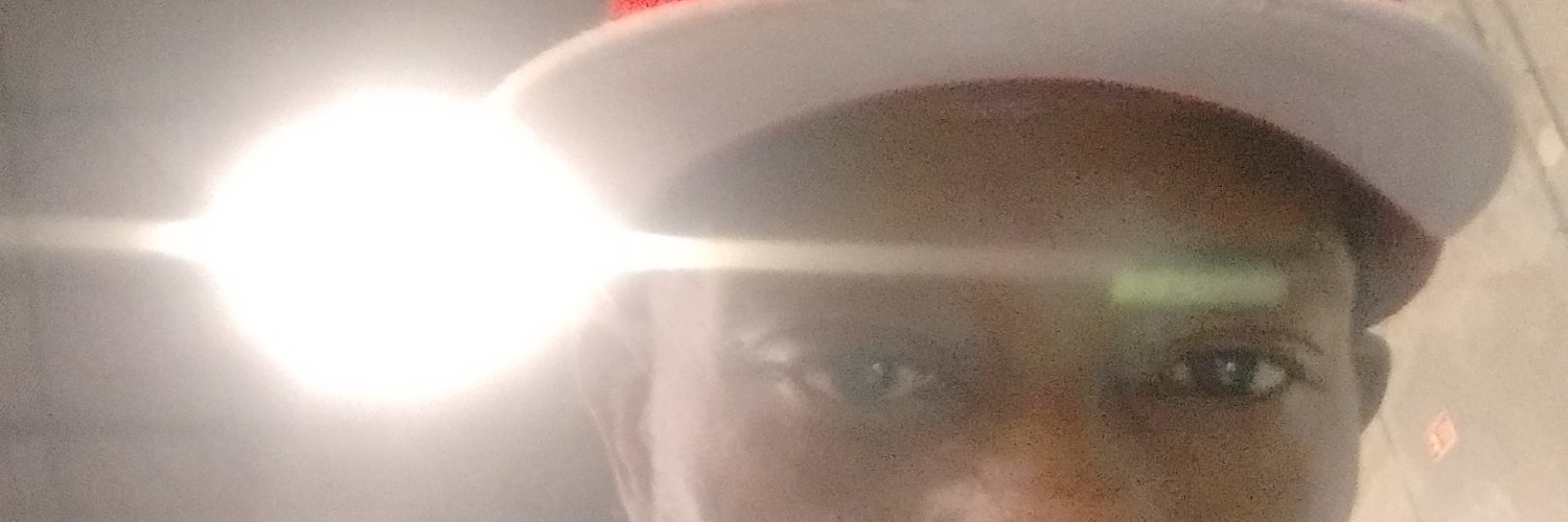 BibeeMetz's profile banner image