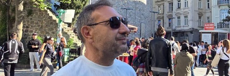 newumut's profile banner image