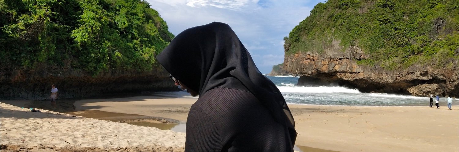 yubeboo's profile banner image