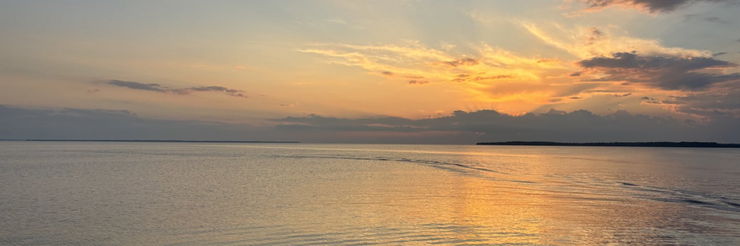 Ronmon_m's profile banner image
