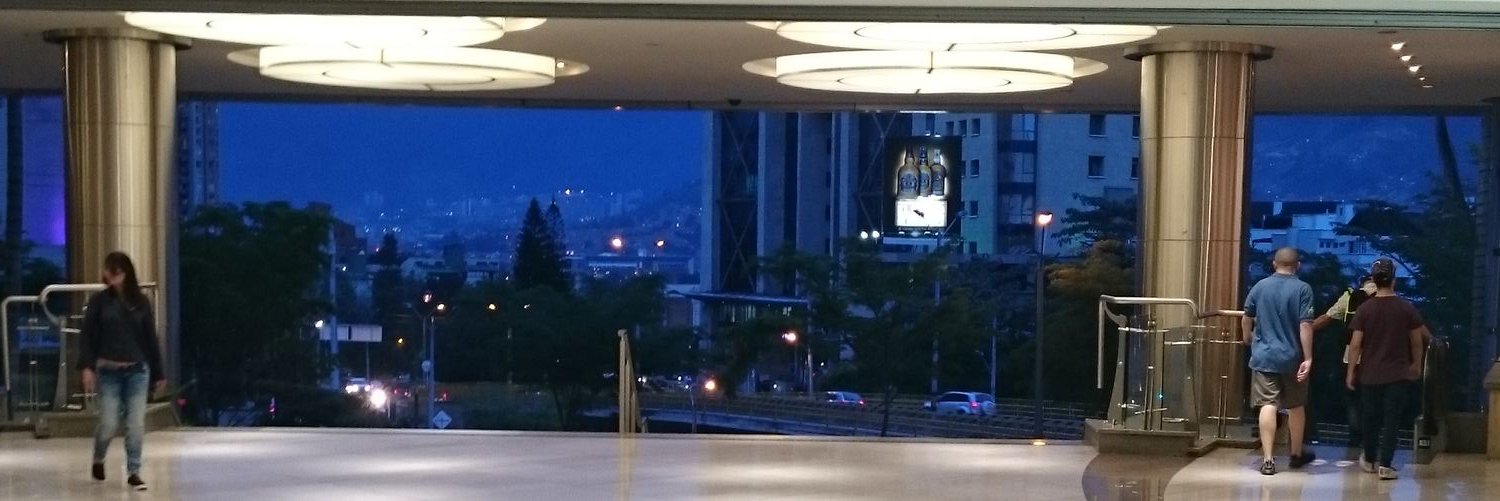 CapoteFranco's profile banner image