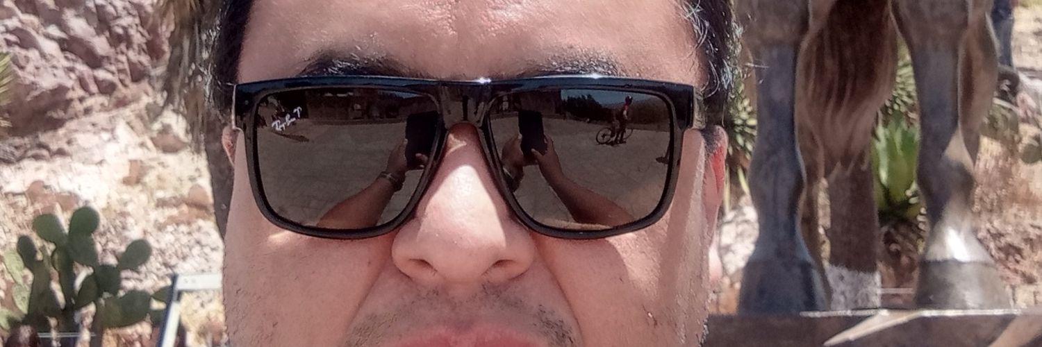 carlosmroder's profile banner image