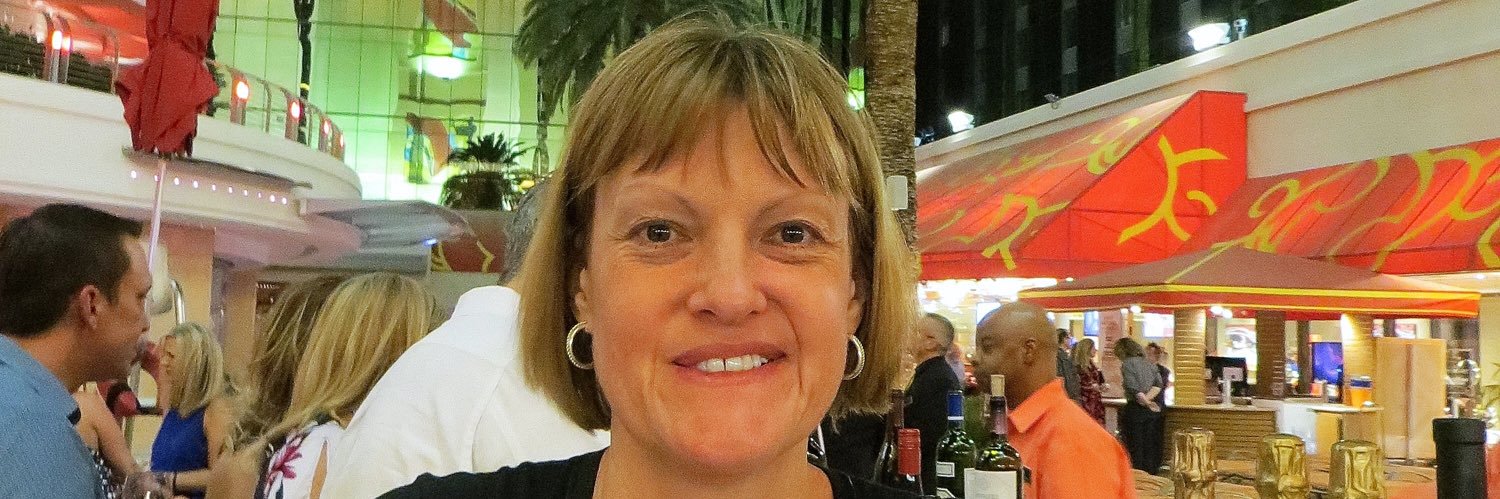Cabernetsue's profile banner image