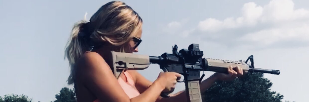 xxsidneylee's profile banner image