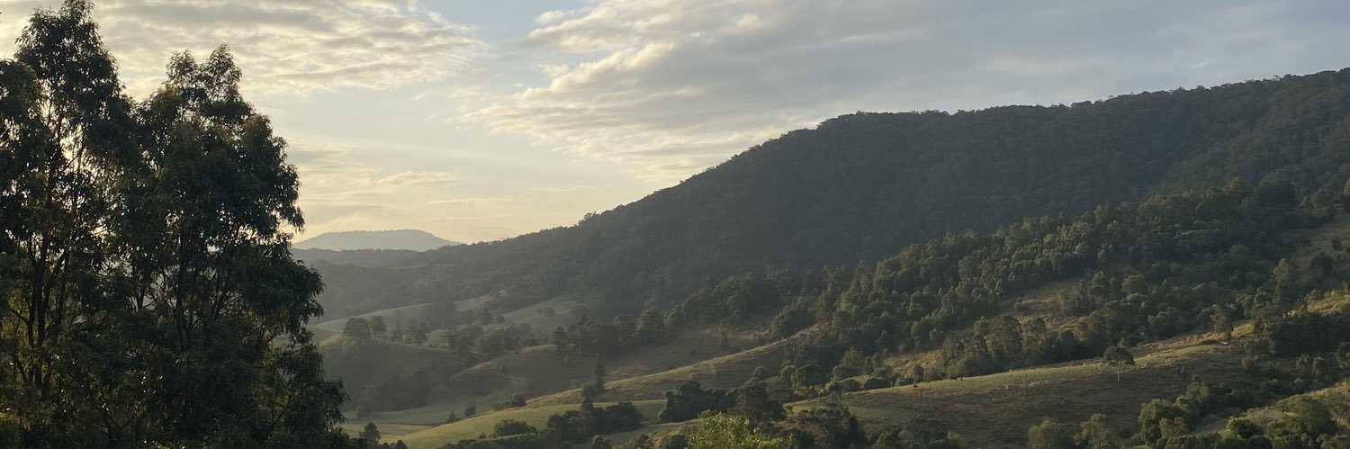 nikitacloe1's profile banner image