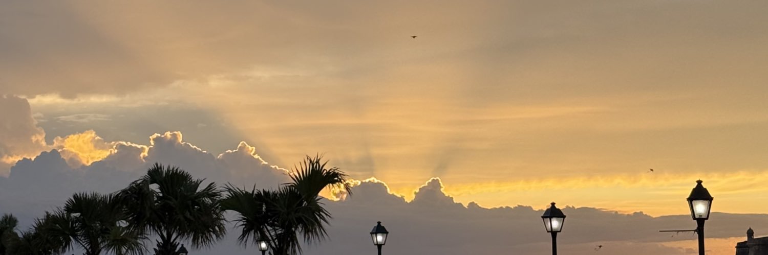 itsangieohyeah's profile banner image