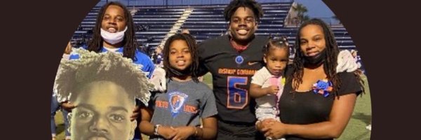 Mrs_Thomas_1 Profile Banner