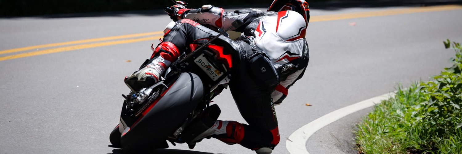 MotoBluey's profile banner image