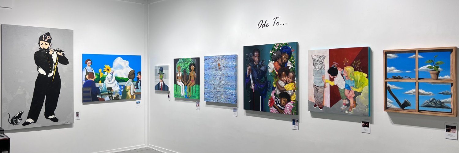 Vertical Gallery banner