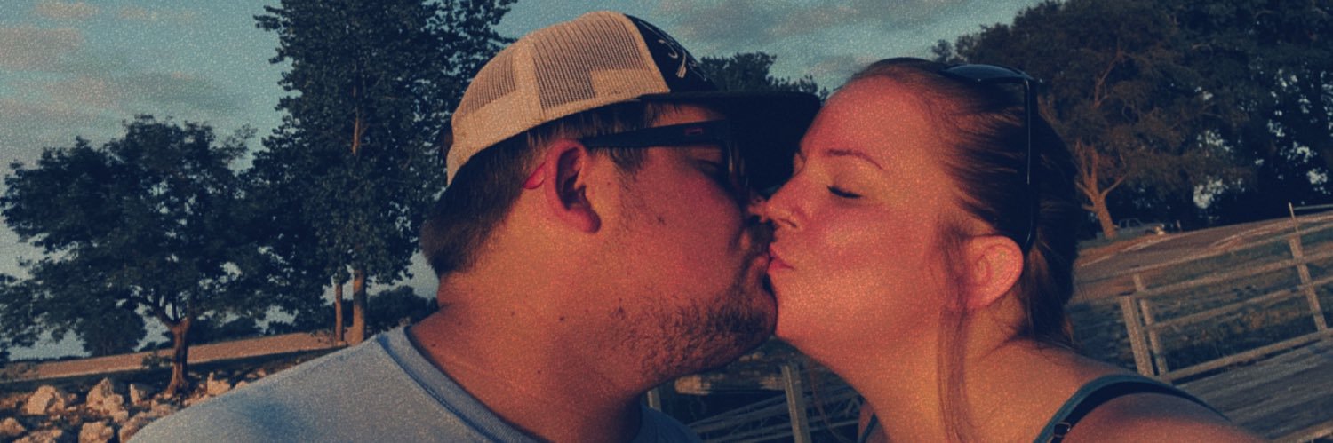 AlyssaGarton's profile banner image