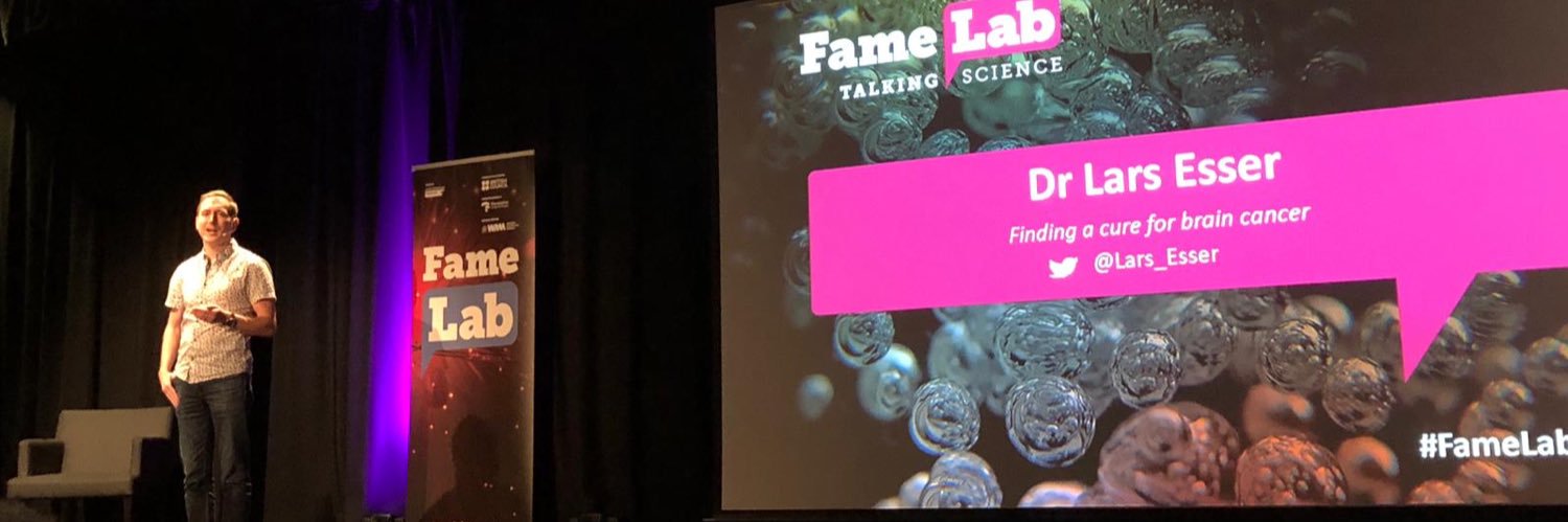 Lars Esser banner