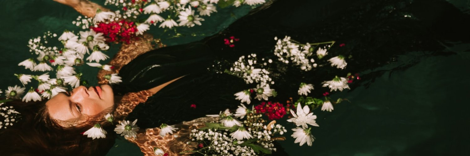 MistressAmber's profile banner image