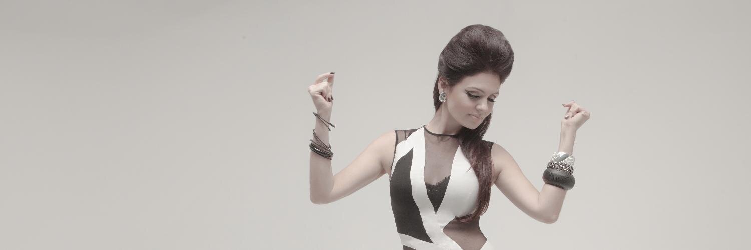 cris_cado's profile banner image