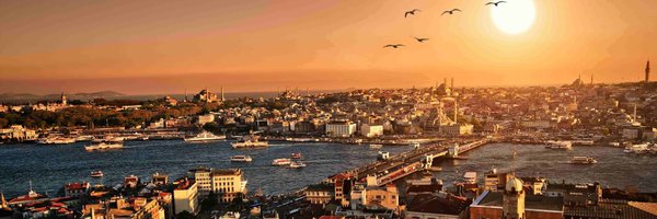 LafTReni Profile Banner