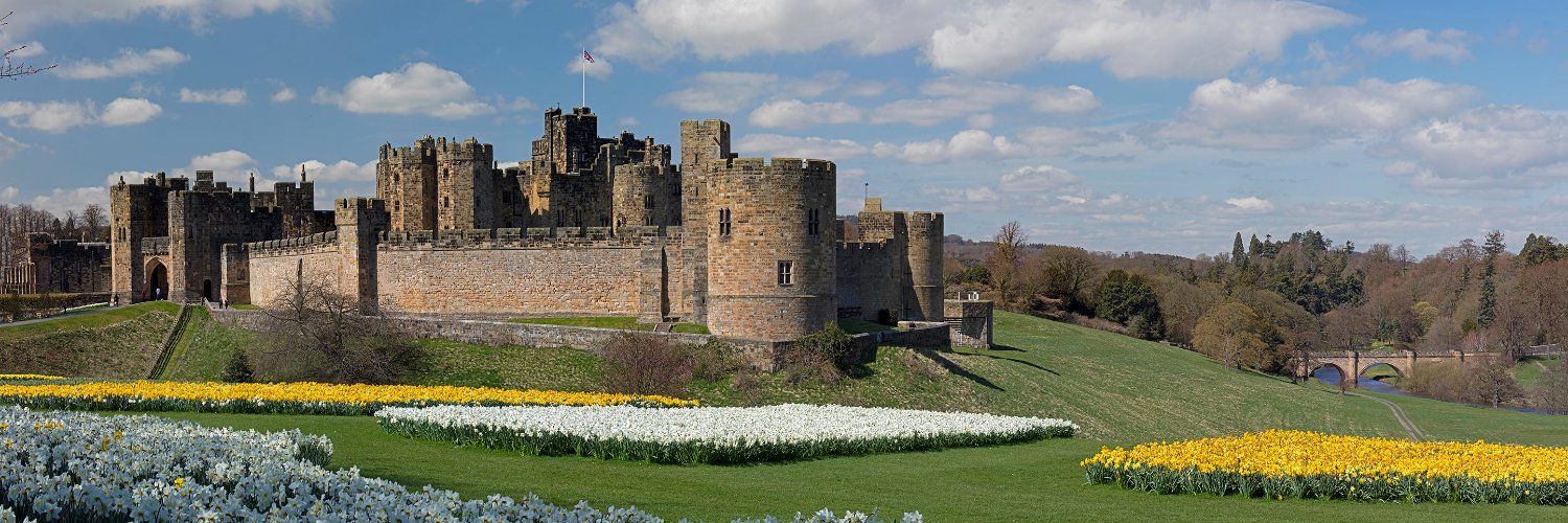 alnwickcastle's profile banner image