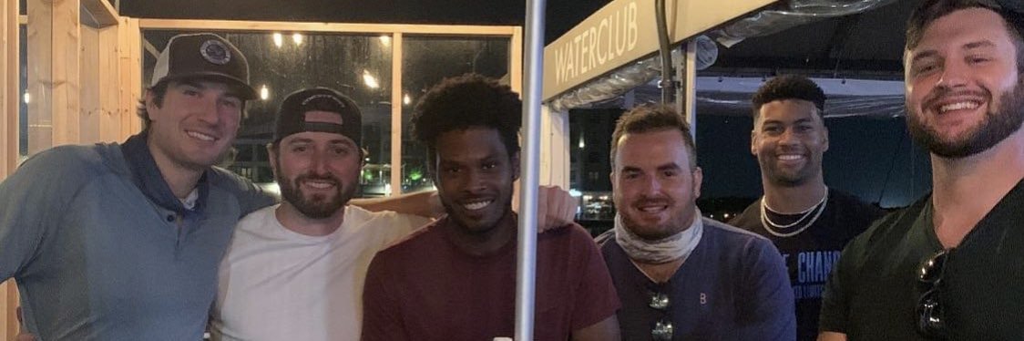 roo_knee711's profile banner image