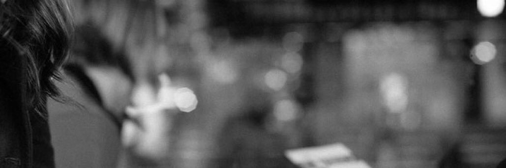 32Far7's profile banner image
