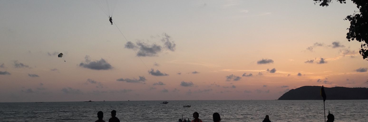 afnieNur_'s profile banner image