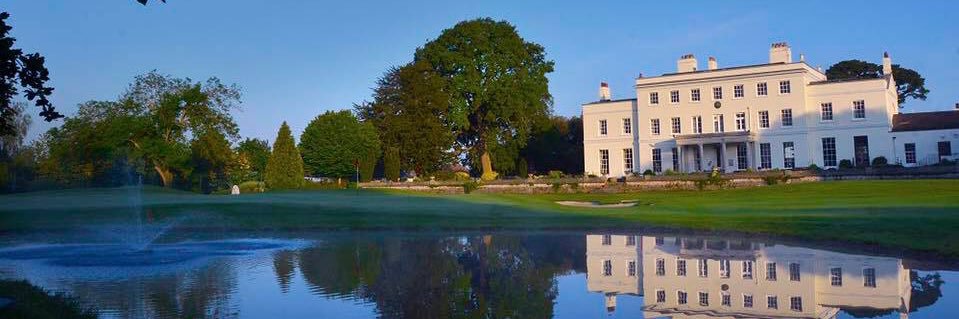 Darren Everett banner