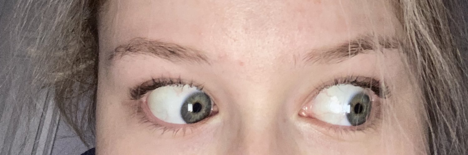 mackenziebeckk's profile banner image
