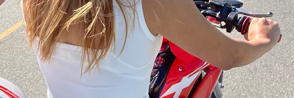 LiniiPeralta's profile banner image