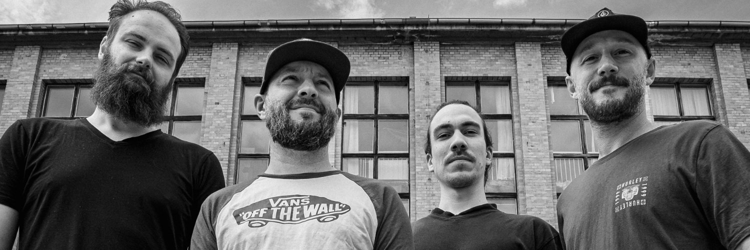 treckerband's profile banner image
