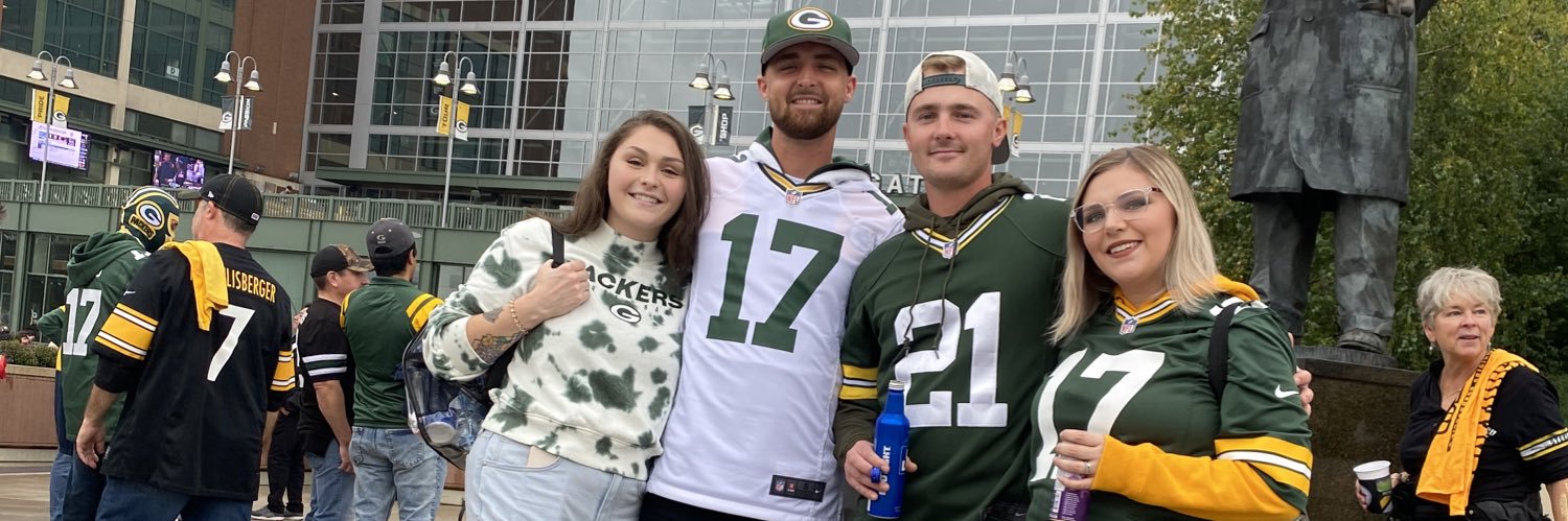 t_hall83's profile banner image