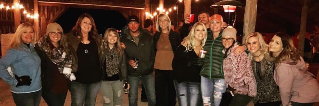 taylor_young01's profile banner image