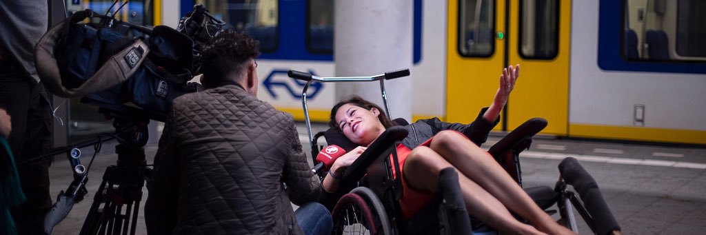 R. Prommenschenckel banner