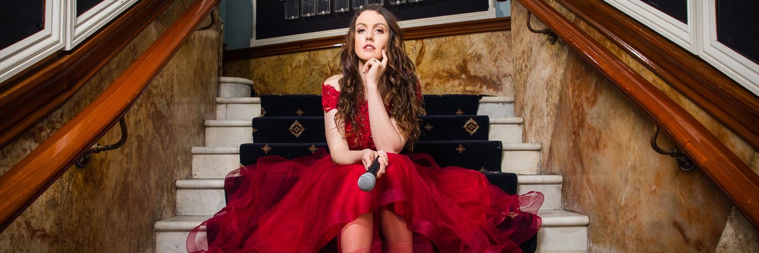 carleywsinger's profile banner image