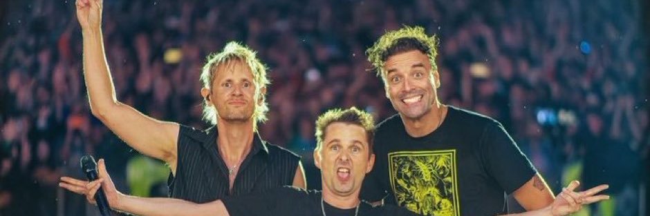 MUSE STAN👩🏽‍🔬💉🩸 banner