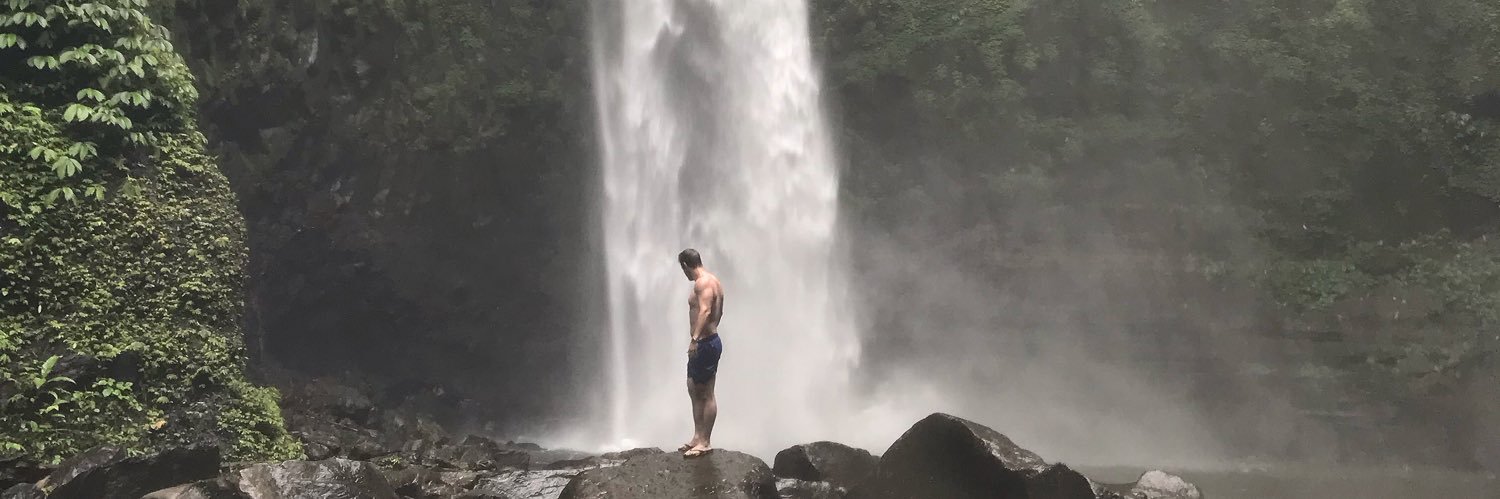 KennethBM's profile banner image