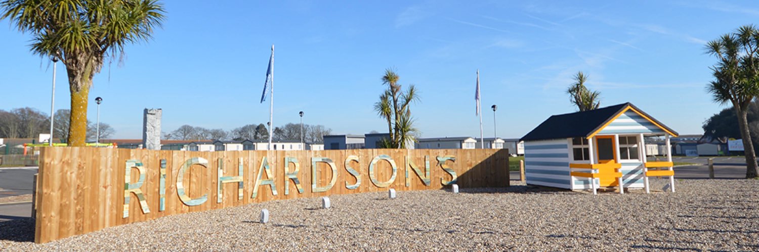 Richardson's Holidays banner