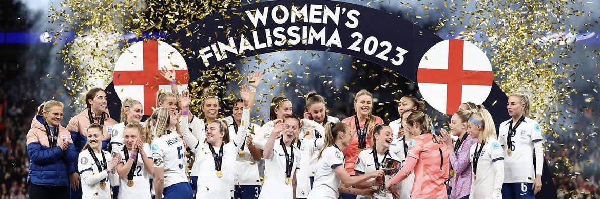 Emma_Lee1998's profile banner image