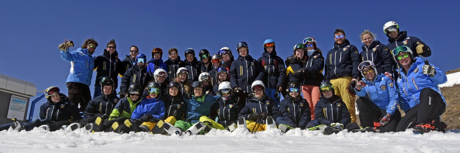 CranSkiTeam's profile banner image