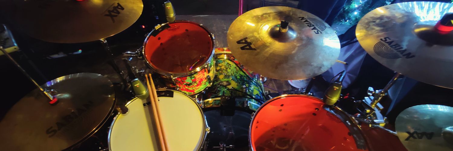 sdentondrum's profile banner image