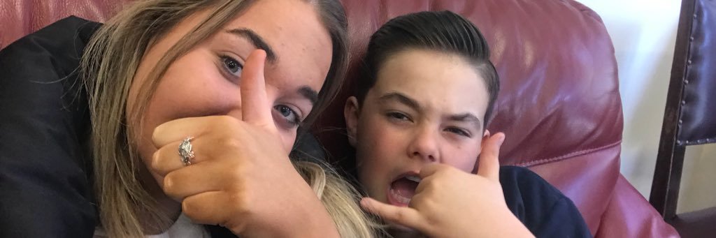 Itchy_10's profile banner image
