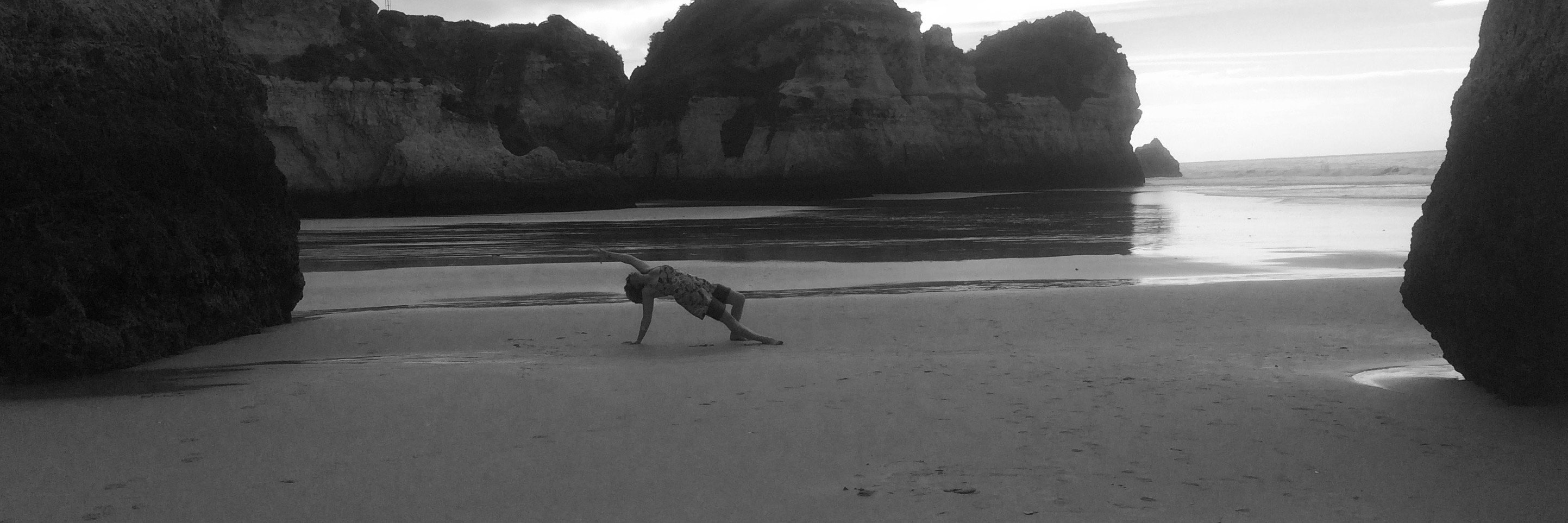 Claire Saunders banner