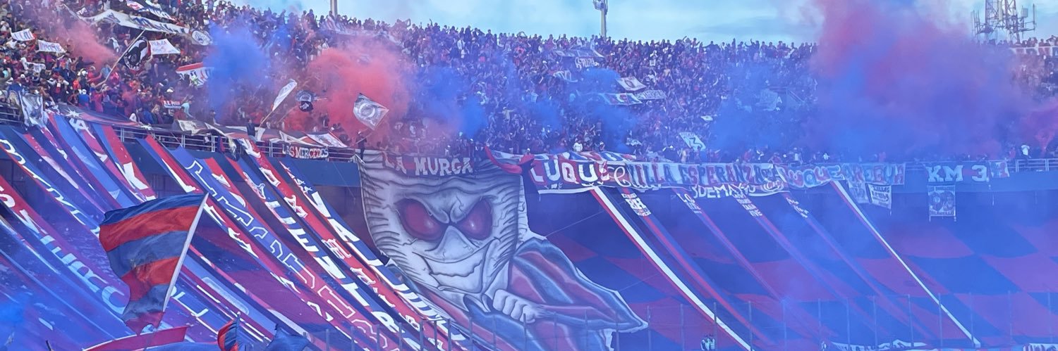 Néstor León banner