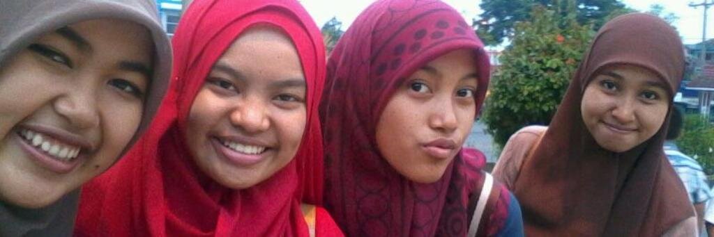 isti_faqih's profile banner image