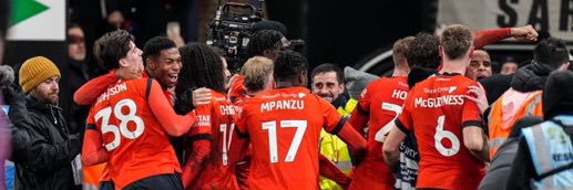 AngelaBardi92's profile banner image
