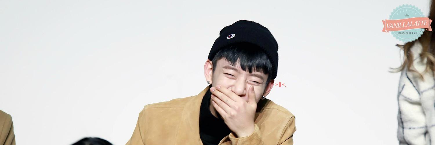 daesmiling's profile banner image