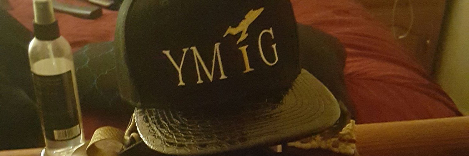 YMiGBlaise's profile banner image