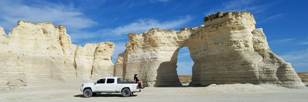 _Hen_Ray Profile Banner