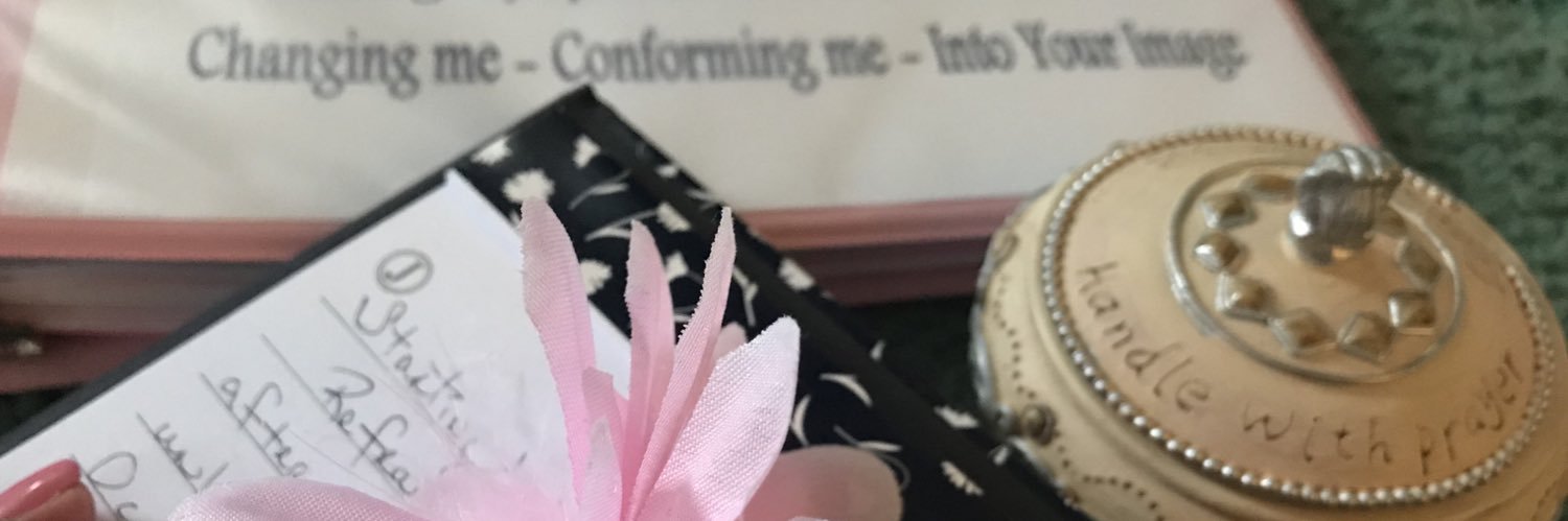MrsKLSmith's profile banner image